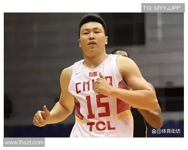 李根：从篮球场上的拼搏到人生路上的坚持与奋斗